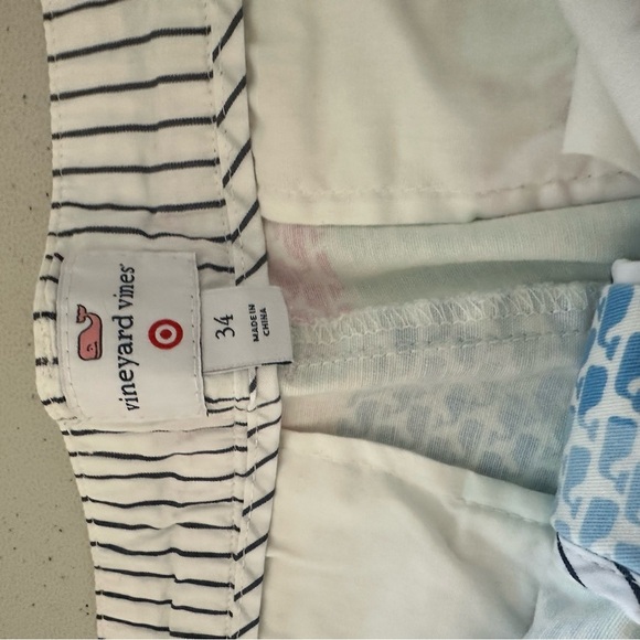 Vineyard vines  by target men’s shorts - Picture 5 of 7